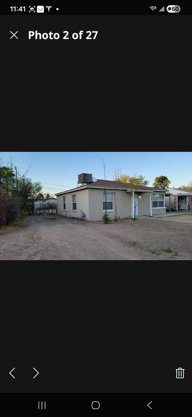 Photo - 730 E 1st St House