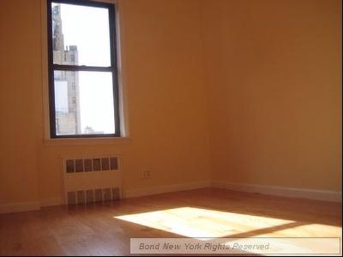 Foto del edificio - 215 W 101st St