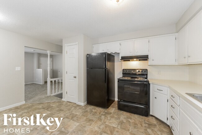 Foto del edificio - 7809 E 49th St