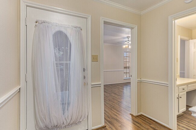 Foto del edificio - 508 Clarence St