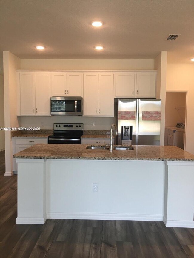 Foto del edificio - 2240 SW Lawrence St