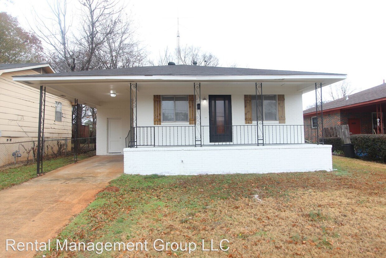4 br, 1 bath House 1856 Francis Avenue SW House Rental in