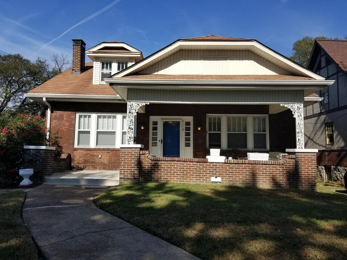 Foto principal - 2112 Ashwood Ave