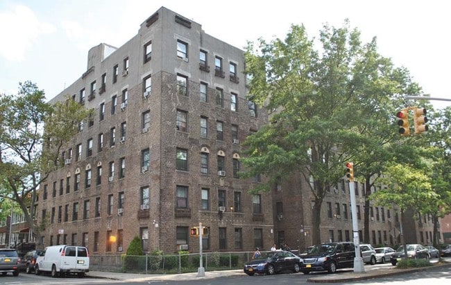 9116 34th Ave, Jackson Heights, NY 11372 Apartments - Jackson Heights