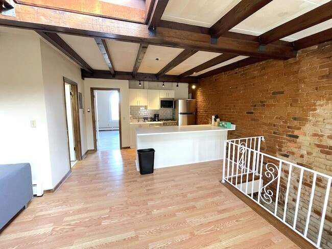 Foto del edificio - 32 Trumbull St