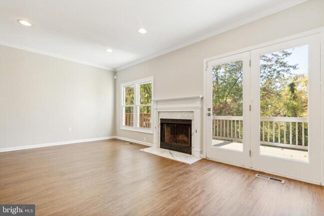 Building Photo - 1523 Templeton Pl