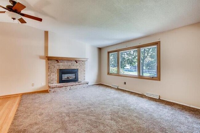 Building Photo - 13249 Hastings St NE, Blaine, MN, 55449