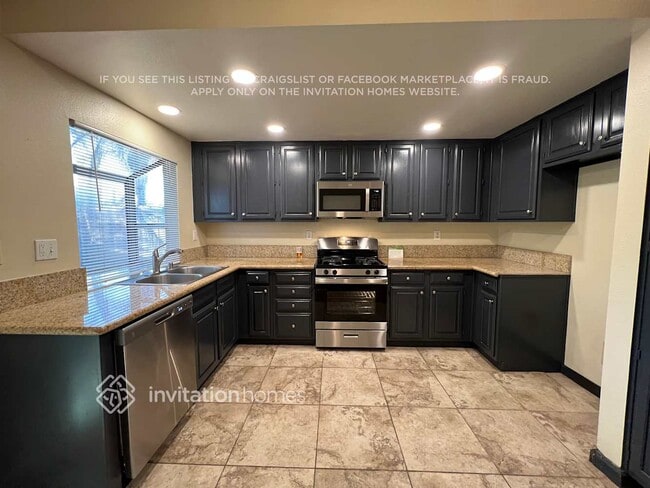 Foto del edificio - 3019 Chablis Ave