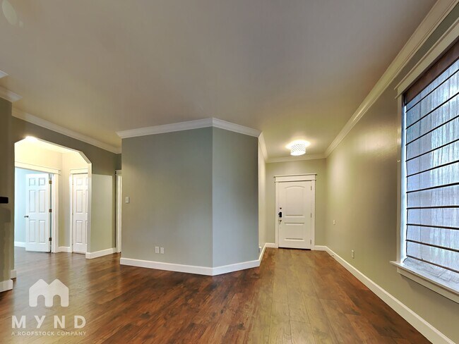 Foto del edificio - 1003 Addison Park Ln