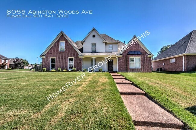 Building Photo - Amazing Arlington Location!