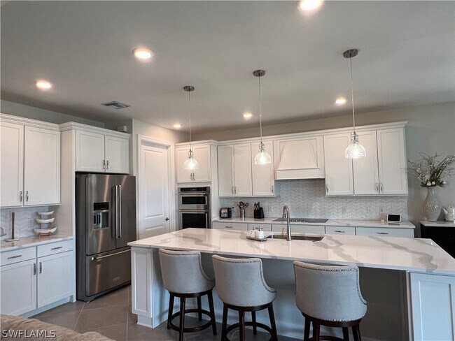 Building Photo - 5717 Legendary Ln