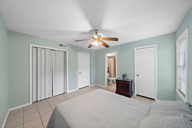Building Photo - 3224 Timmons Ln