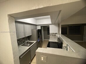 Building Photo - 20490 NW 7th Ct