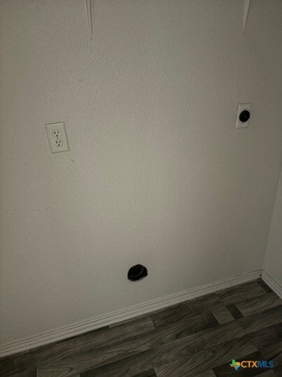 Foto del edificio - 4504 Sylvia Dr