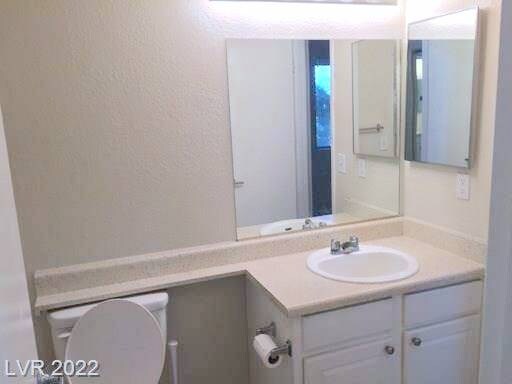Building Photo - 3151 N Soaring Gulls Dr