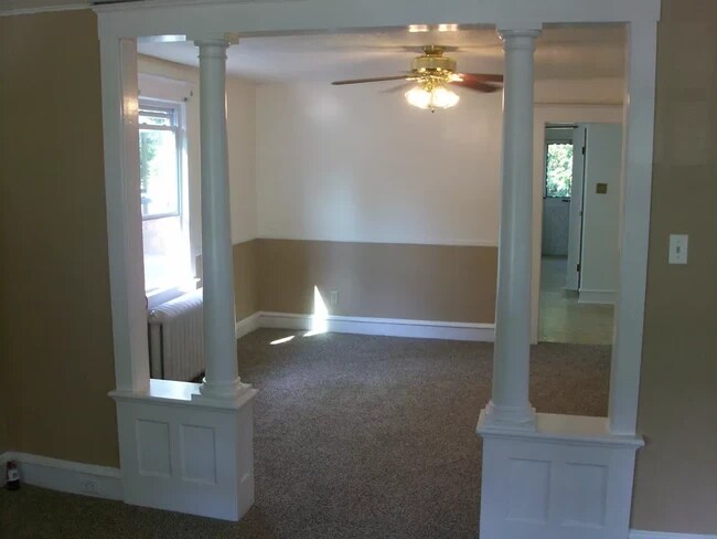 Dining Room - 2461 Susquehanna Rd