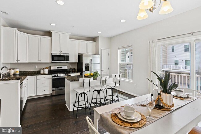Building Photo - 7610 Golden Slumber Ln