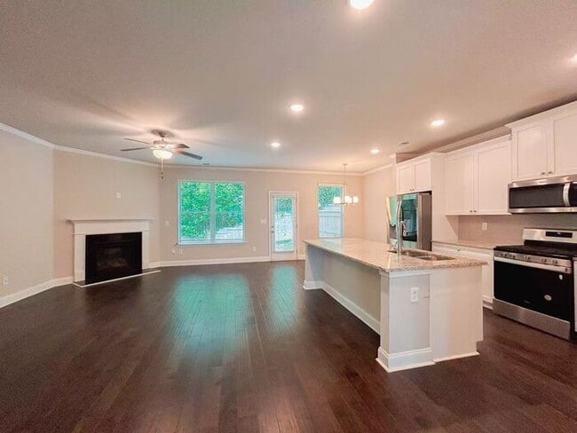 Building Photo - 6065 Arbor Knoll Pl
