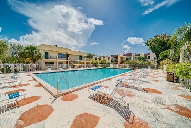 Foto del edificio - 13872 SW 90th Ave