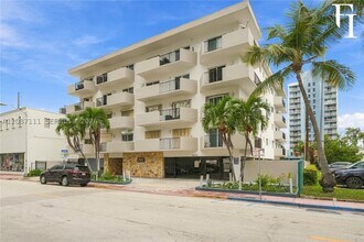 Building Photo - 6965 Harding Ave