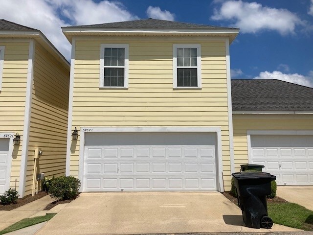 Foto principal - 3982 Grove Park Dr