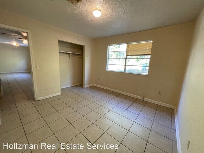 Building Photo - 3 br, 1.5 bath House - 476 Dykes Street