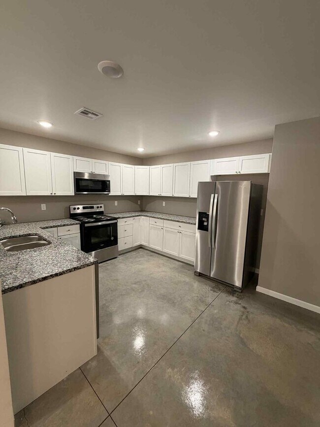 Foto del edificio - *CM 297-299 S. 4th St