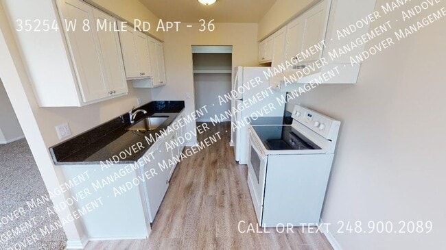 Foto del edificio - 35254 W 8 Mile Rd