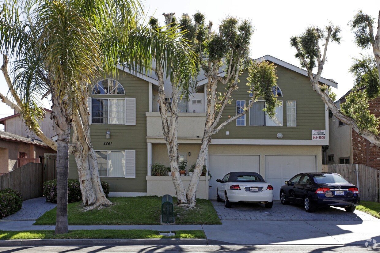 Foto del edificio - 4461 50th St
