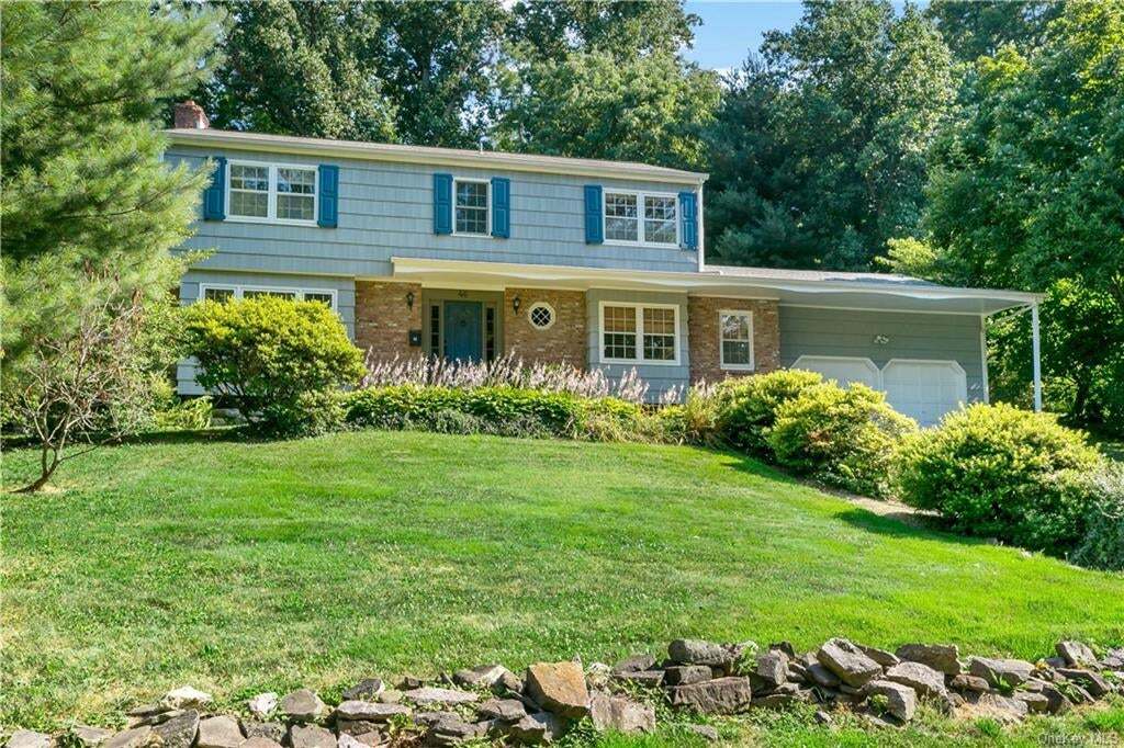 Primary Photo - 46 Hemlock Dr