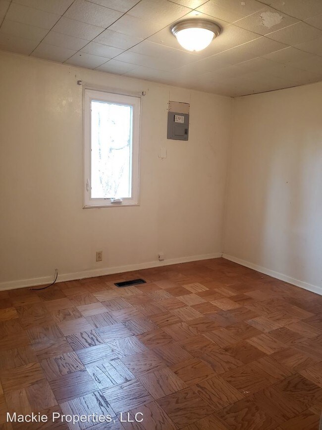 Foto del edificio - 314 W 16th St