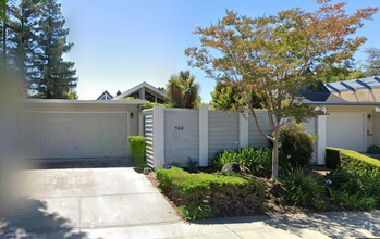 Building Photo - 524 Fern Ridge Ct