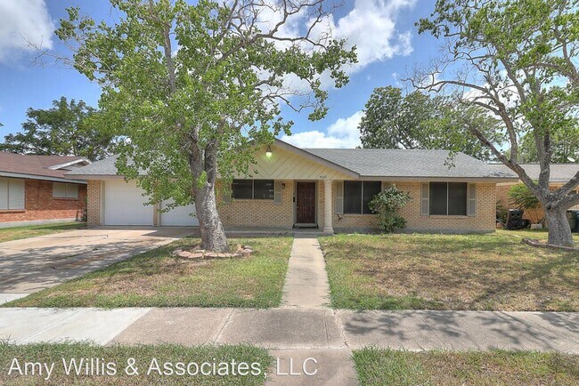 Building Photo - 3 br, 2 bath House - 4022 Cork Dr.