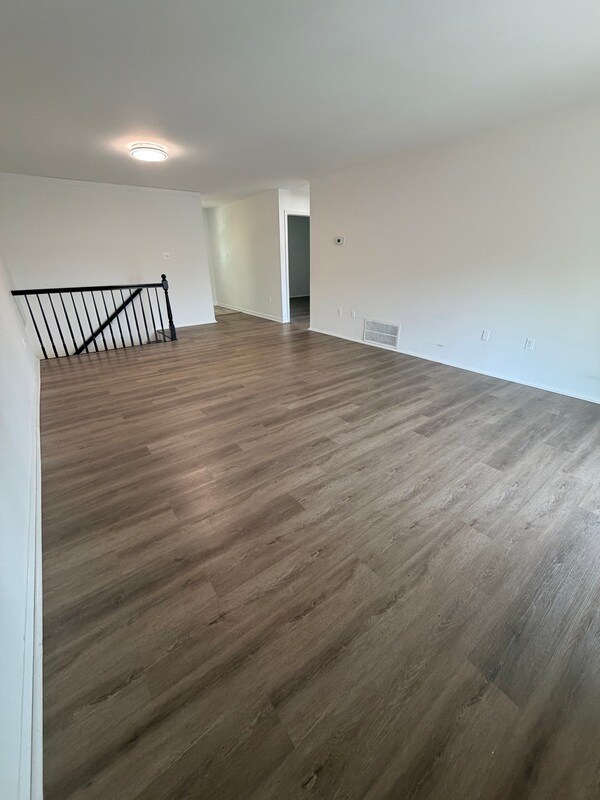 Foto del edificio - 39 Rock Garden Ln