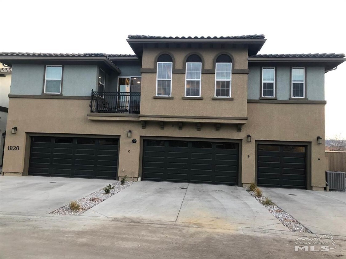 Foto principal - 1820 Dark Horse Rd