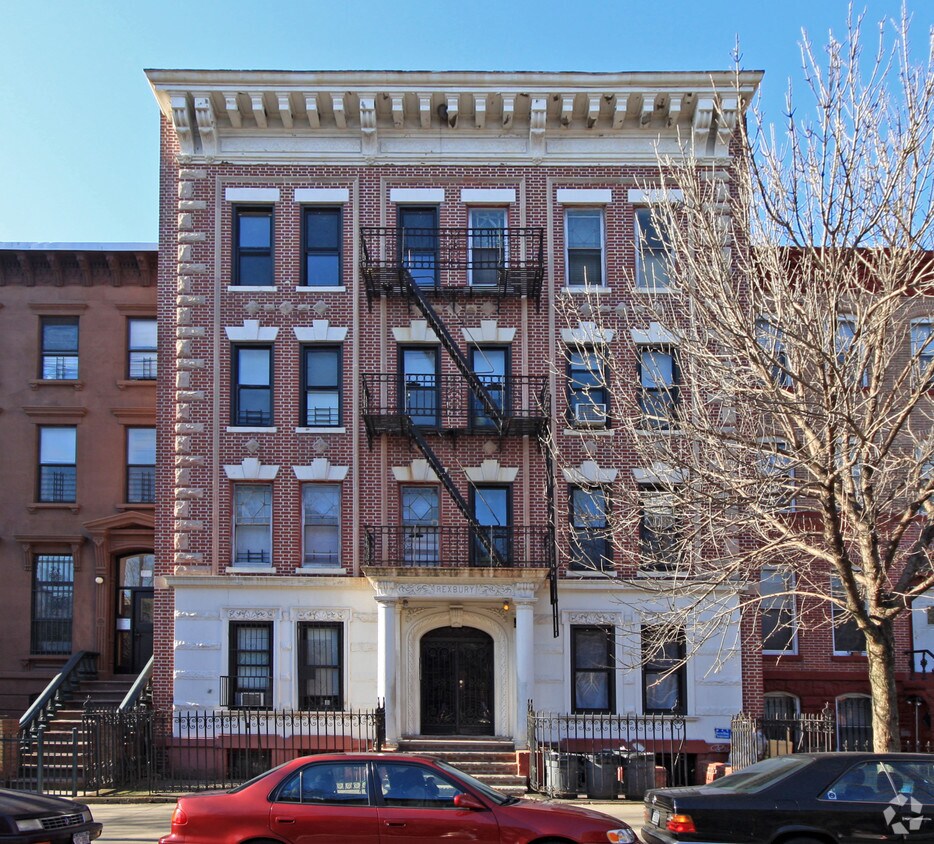 Primary Photo - 988 Bergen St