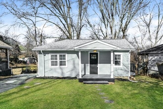 Building Photo - 121 Franke Ave