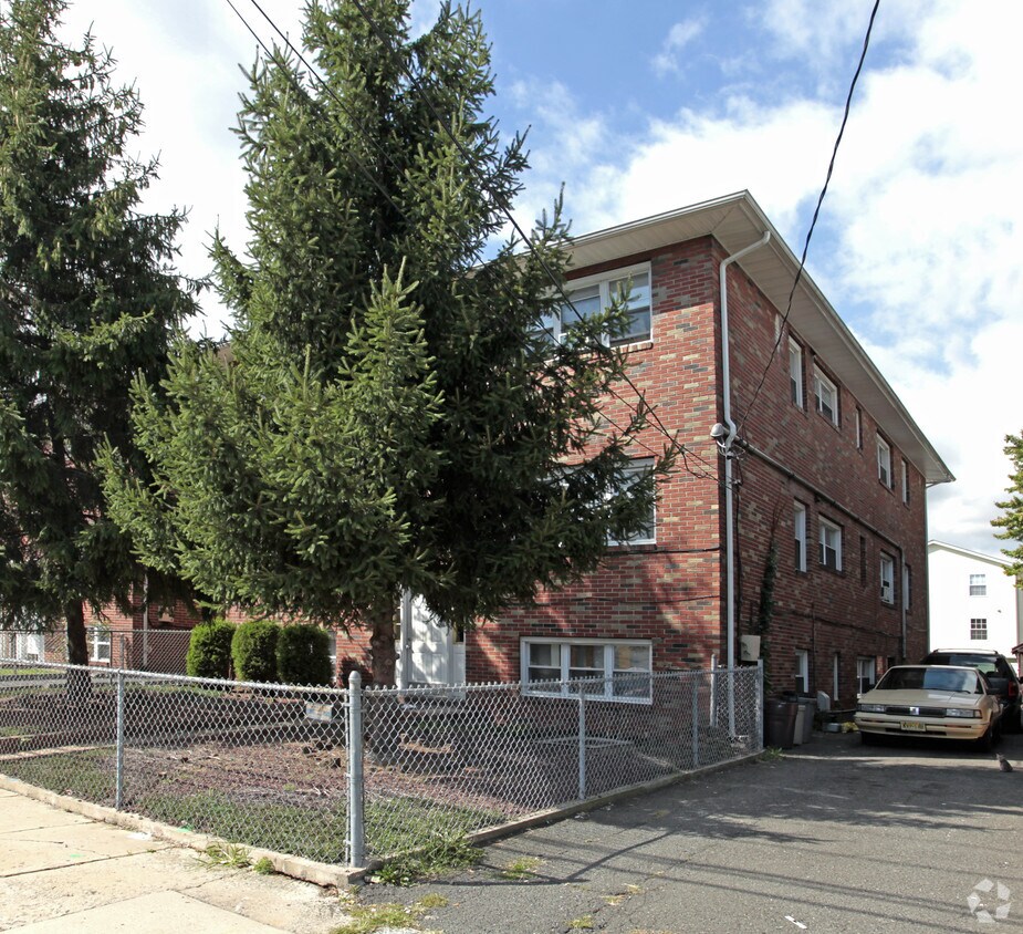 1040 Kilsyth Rd, Elizabeth, NJ 07208 Apartments Elizabeth, NJ