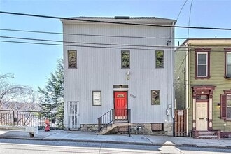 Building Photo - 1239 Troy Hill Rd