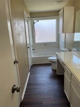 Building Photo - 2038 Greenwest Dr