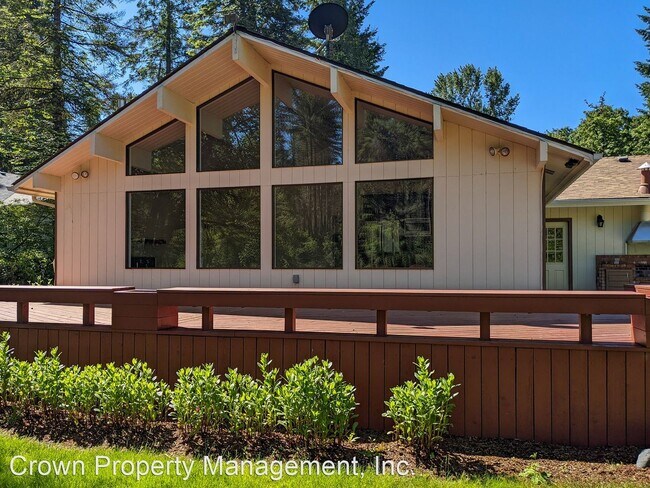 Building Photo - 3 br, 2 bath House - 46571 Tuckwila St