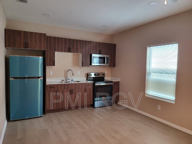 Foto del edificio - 3101 W Kenwood St