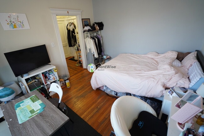 Photo - 79 Gordon St Apartment