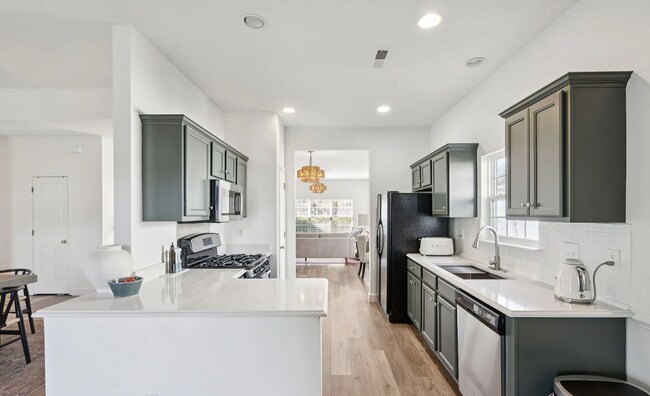 Foto del edificio - 2802 Summertrees Blvd