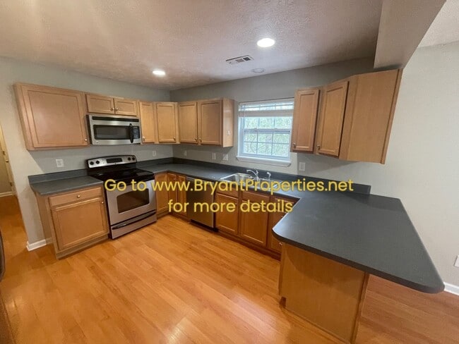 Building Photo - Nashville - Oprayland Area