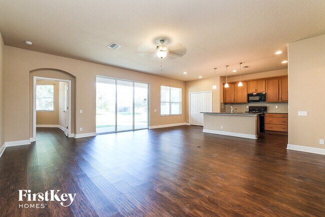 Building Photo - 14646 Balloch Dr