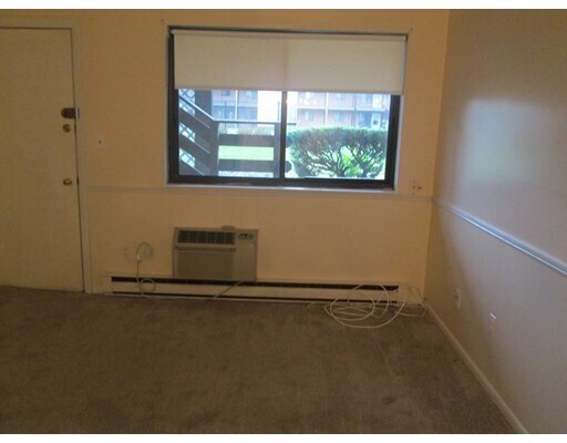 Building Photo - 18 Arizona Terrace