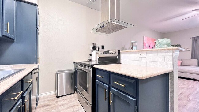 Foto del edificio - 1908 San Antonio St