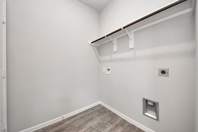 Foto del edificio - 22826 Xanthos St