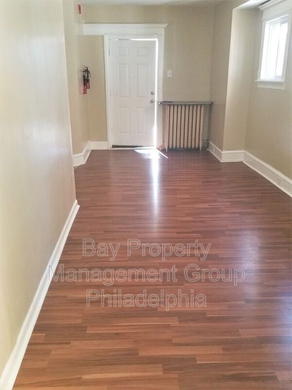 Building Photo - 133 E Roosevelt Blvd